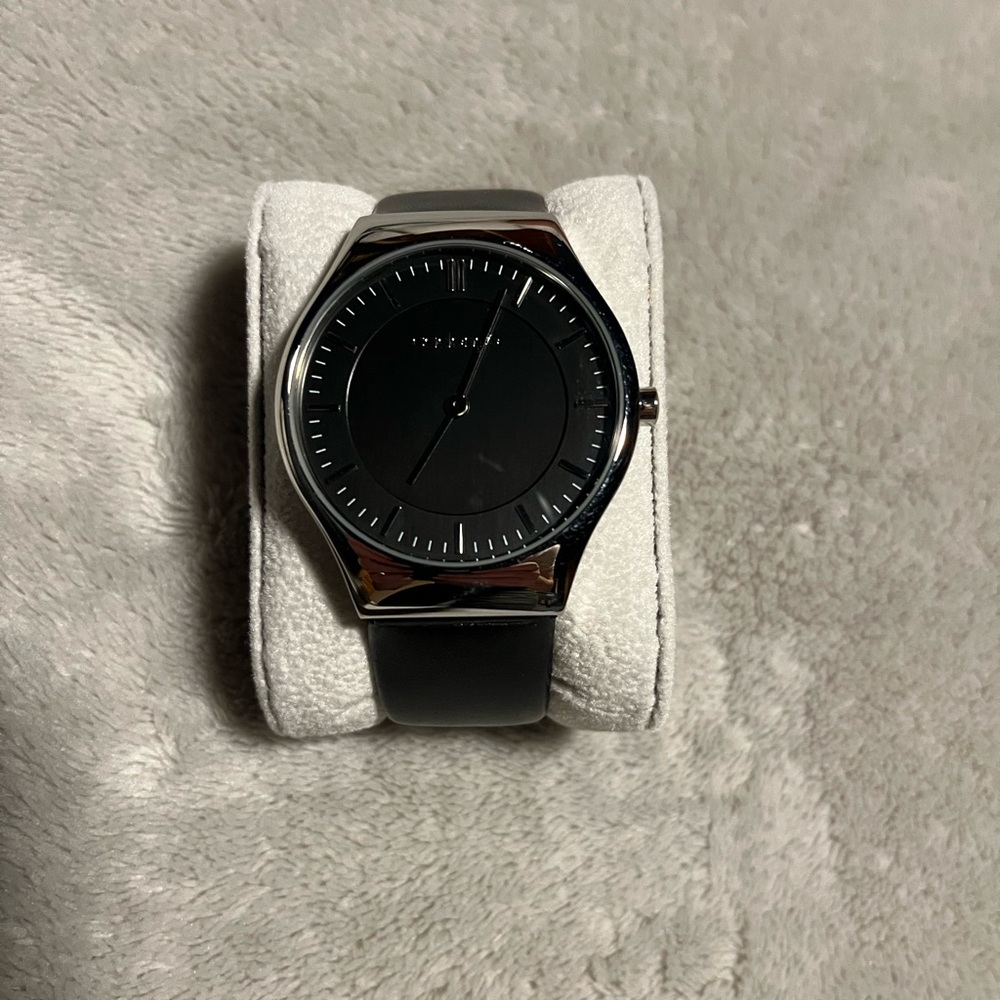 EUC Cadence ultra slim watch